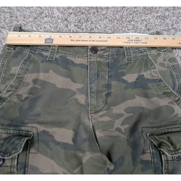 Vintage Y2K Abercrombie & Fitch Camo Cargo Shorts Mens Size 31 10" Inseam - Picture 5 of 6